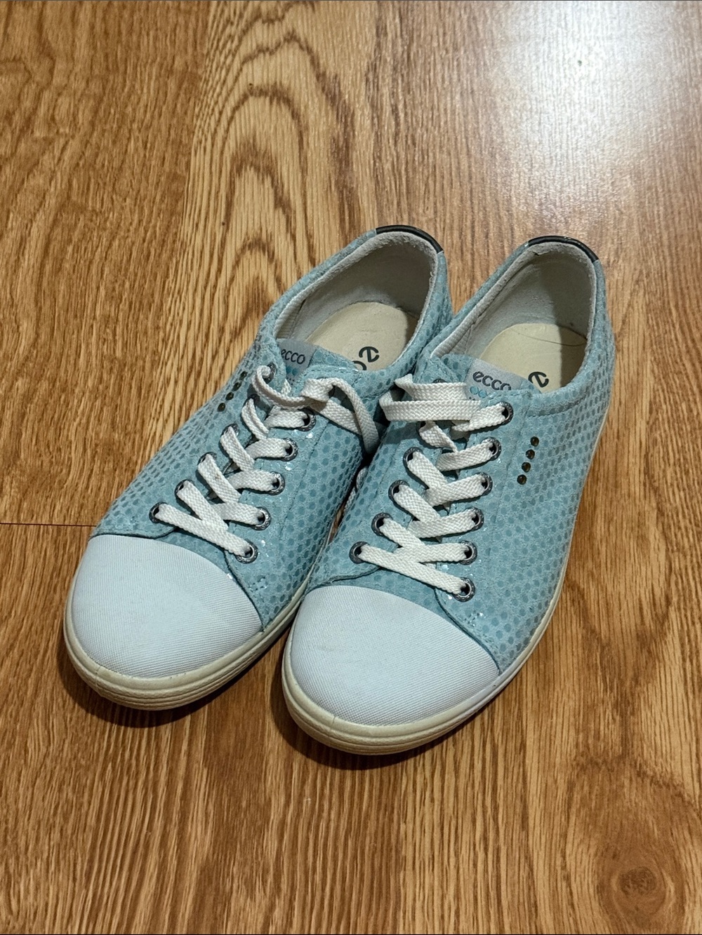 Ecco Light Blue Perforated Lace-Up Sneakers with White Caps